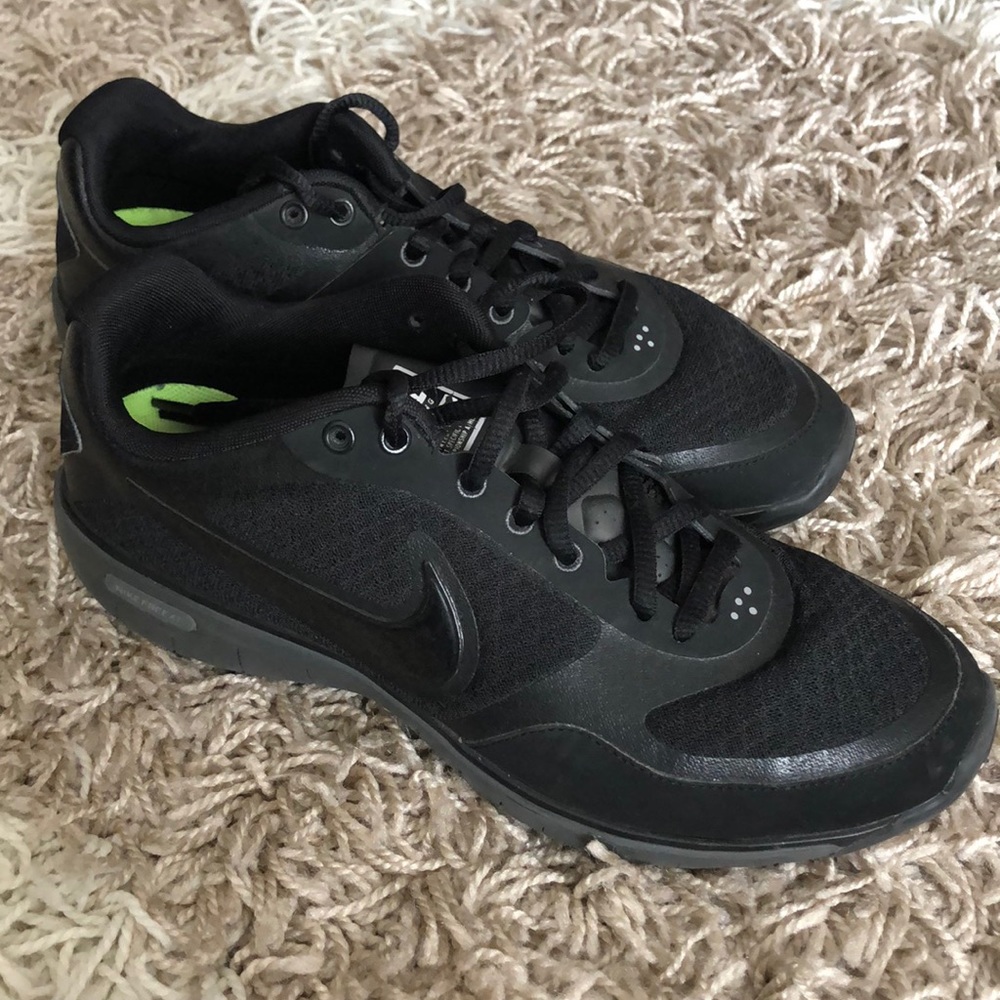 Nike Free XT Tennis Shoes
